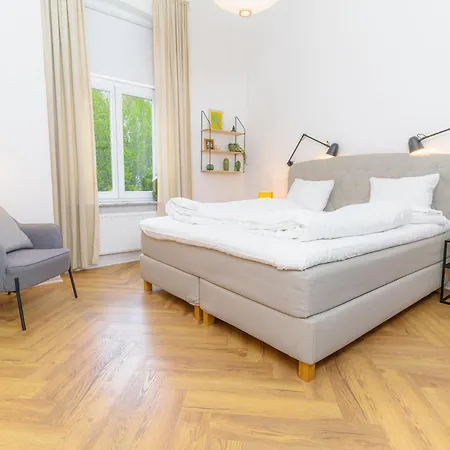 Hansekoje Direkt An Der Hafenspitze *